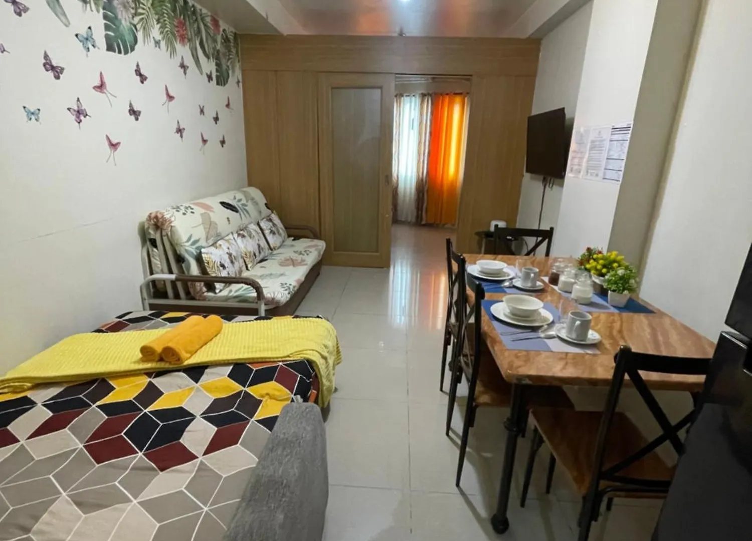 Big Cut Room 3Beds 1103 Tower A Manila Apartment