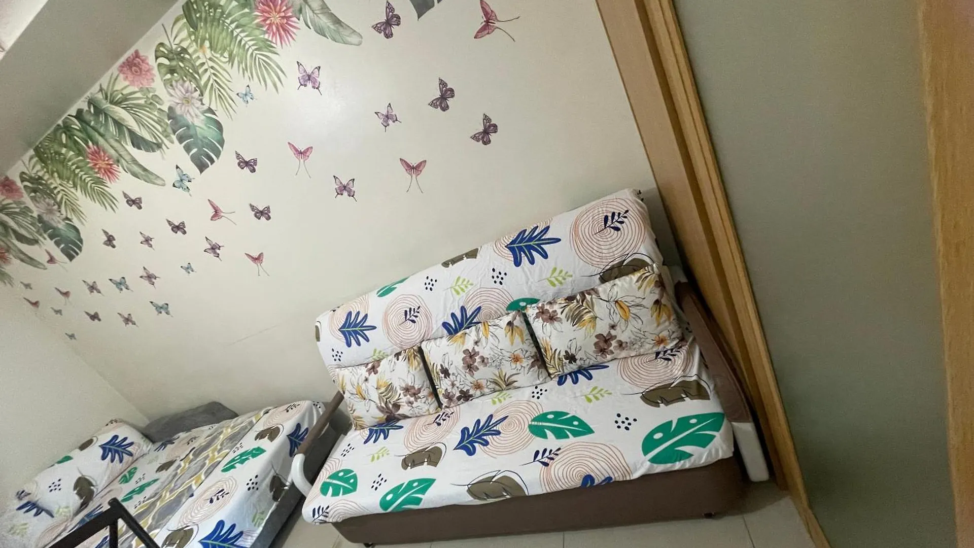 Big Cut Room 3Beds 1103 Tower A Manila Philippines